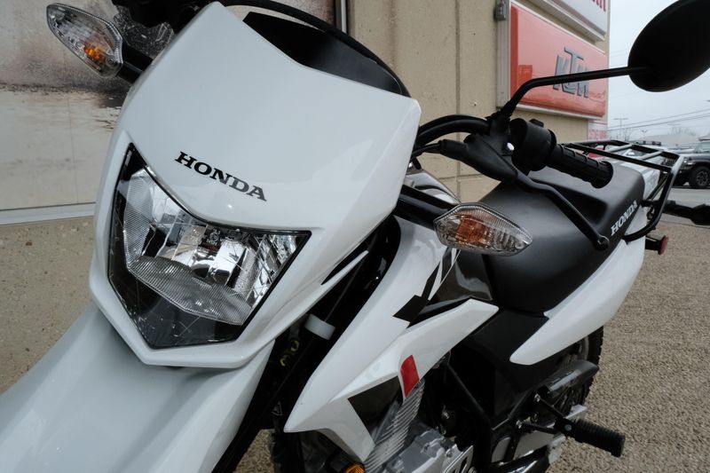 2024 Honda XR 150L WHITEImage 2