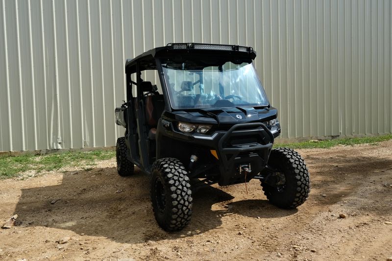 2024 Can-Am DEFENDER MAX LONE STAR HD10 NIGHT BLACKImage 1