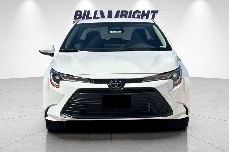 New 2027 Toyota Corolla LEImage 8