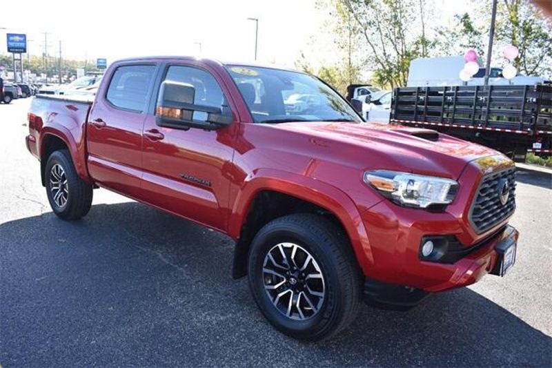 2022 Toyota Tacoma TRD SportImage 10