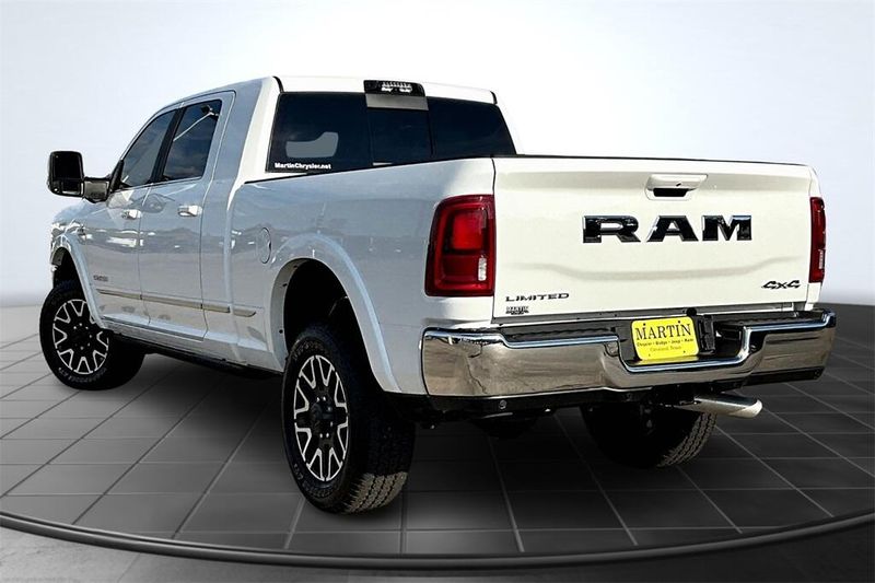 2025 Ram 2500 Limited photo 2