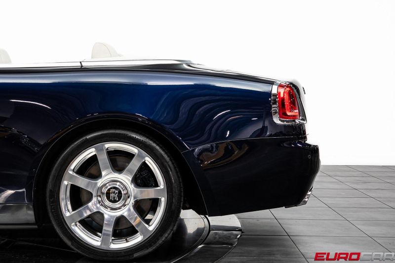 Used 2019 Rolls-Royce Dawn *FACTORY TWO-TONE * IMMACULATE CONDITION*Image 17