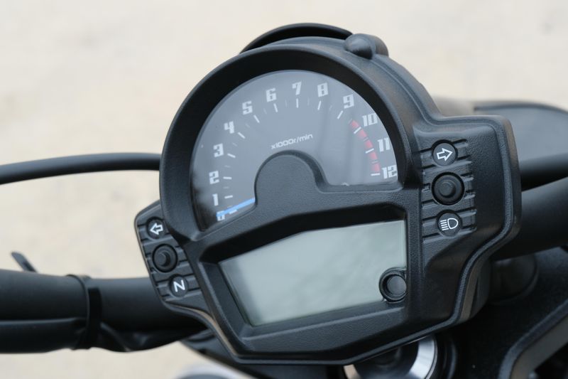 NEW 2026 KAWASAKI VULCAN S Image 11