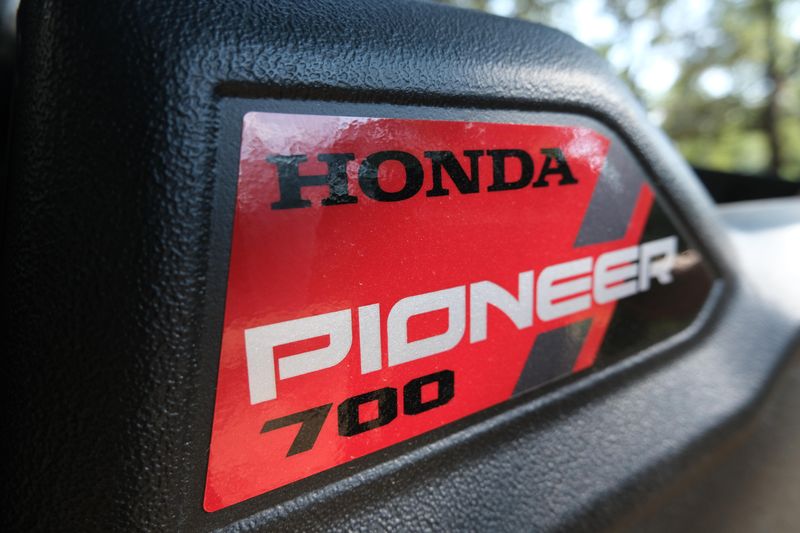 2025 Honda PIONEER 700 HERO REDImage 5