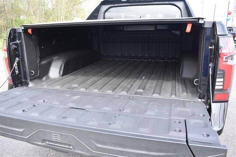 2024 Chevrolet Silverado EV RSTImage 21