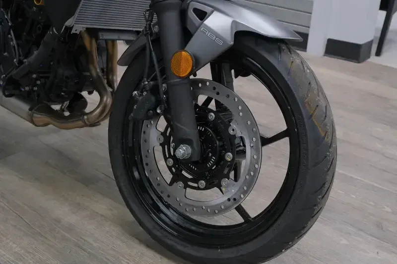 NEW 2026 KAWASAKI Z500 ABS Image 18