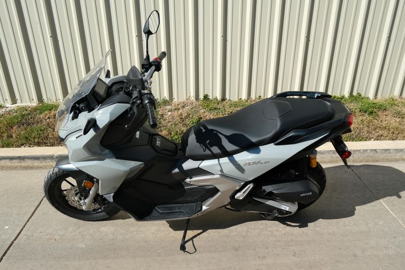 NEW 2026 HONDA ADV160 ABS Image 2