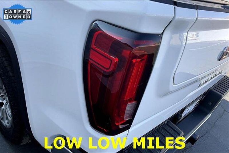 Used 2023 GMC Sierra 1500 SLTImage 28
