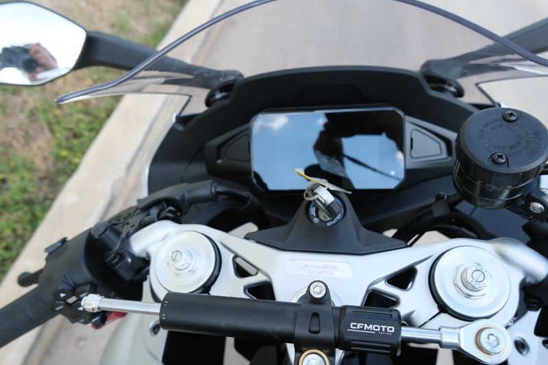 NEW 2026 CFMOTO 675SS Image 16