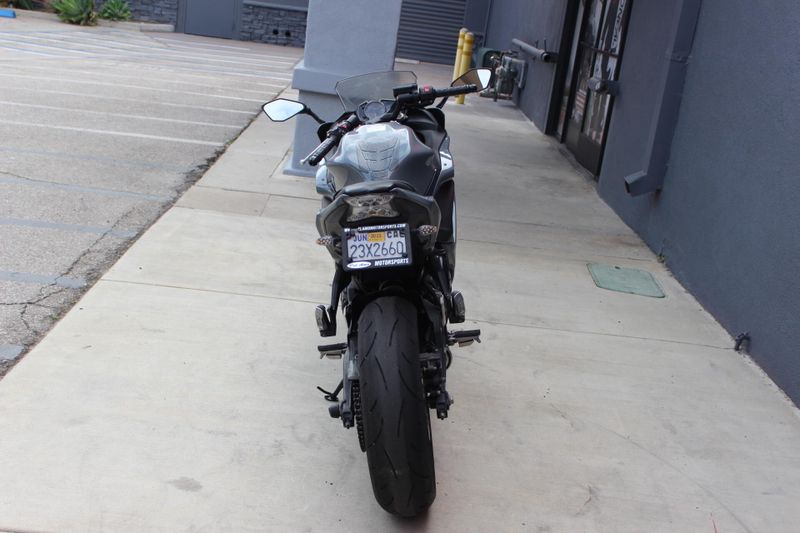 2018 Kawasaki Ninja 650 ABS Image 4