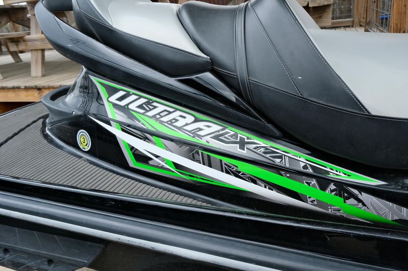 USED 2014 KAWASAKI ULTRA LX Image 8