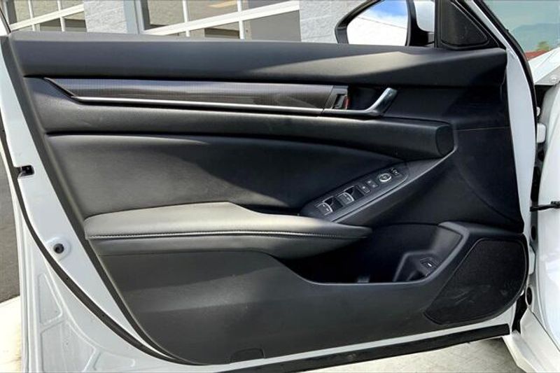 Used 2020 Honda Accord SportImage 22