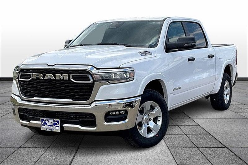 2025 RAM 1500 Lone Star Crew Cab 4x4 5