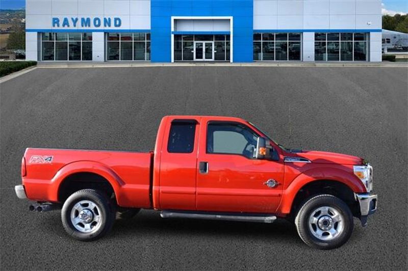 2016 Ford F-250SD XLTImage 2