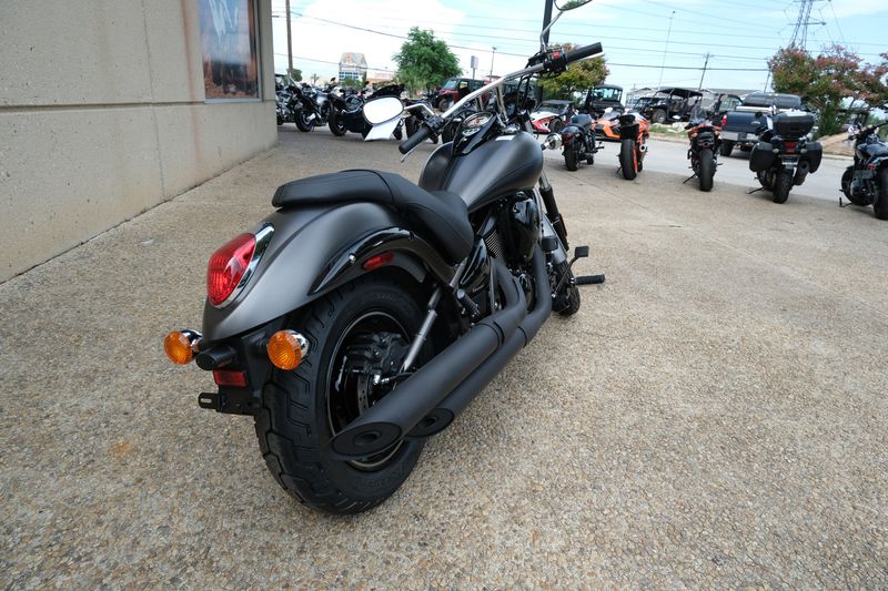 2024 Kawasaki VULCAN 900 CUSTOM METALLIC MATTE DARK GRAY AND METALLIC FLAT SPARK BLACKImage 6