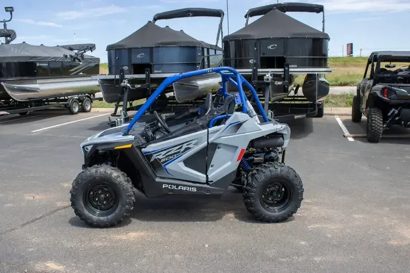 NEW 2026 POLARIS RZR 200 EFI Image 4