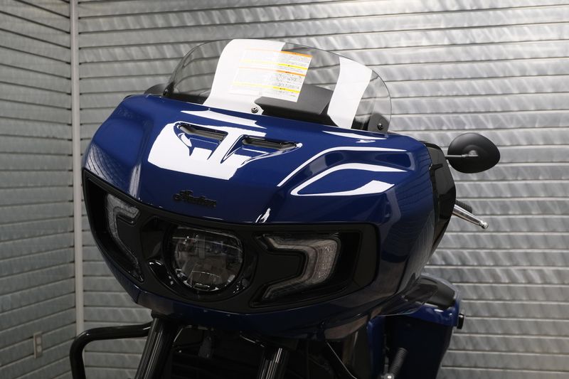 NEW 2025 INDIAN MOTORCYCLE CHALLENGER DARK HORSE Image 9