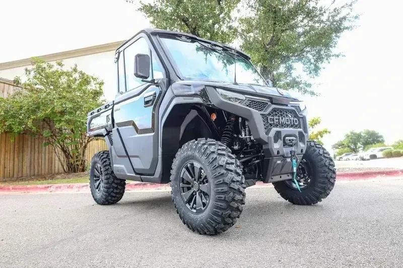 NEW 2026 CFMOTO UFORCE U10 PRO HIGHLAND Image 11