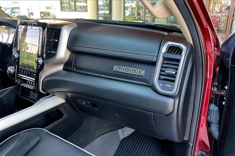 2021 RAM 1500 LaramieImage 16