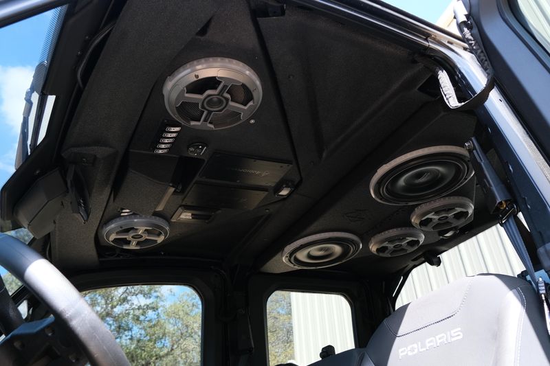 NEW 2025 POLARIS RANGER CREW XD 1500 NORTHSTAR EDITION ULTIMATE Image 24