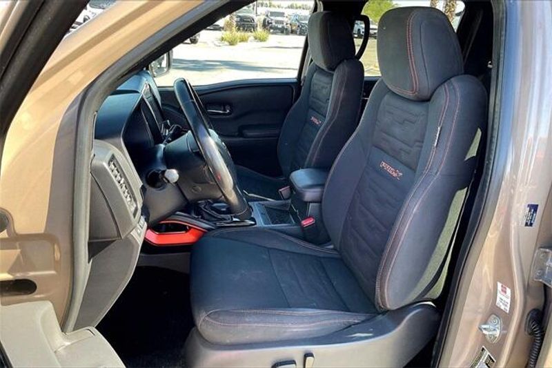 Used 2023 Nissan Frontier PRO-XImage 24