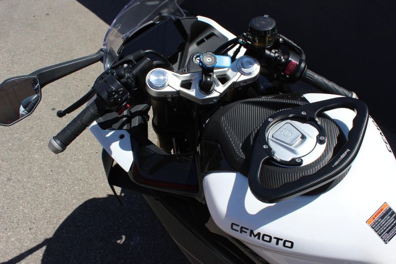 Used 2023 CFMOTO 450SS CF400-6US Image 6