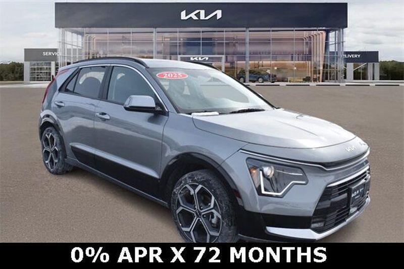 New 2025 Kia Niro EX TouringImage 1