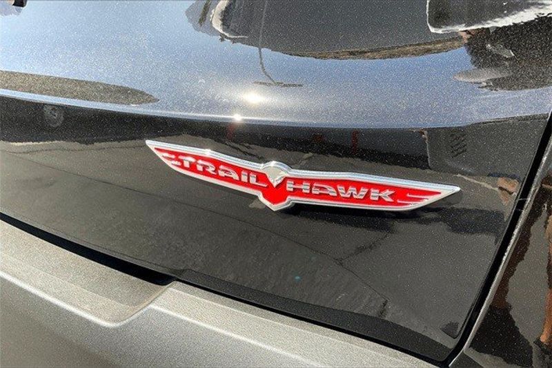 2023 Jeep Renegade Trailhawk 4x4Image 13