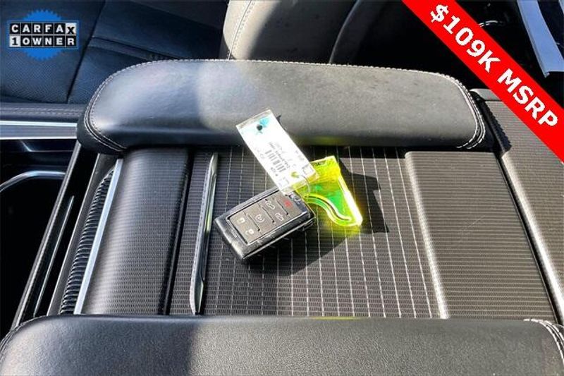 2024 Jeep Grand Wagoneer L Series IIImage 11