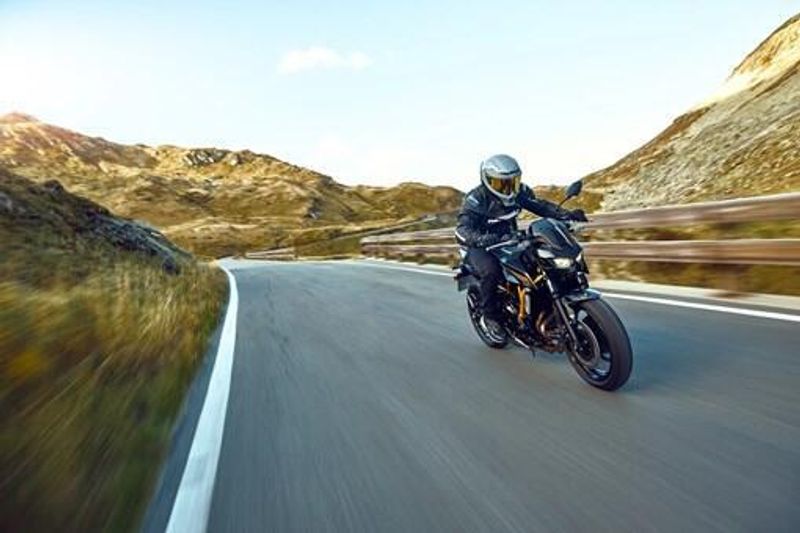 New 2026 Kawasaki Z650 S ABS Image 7