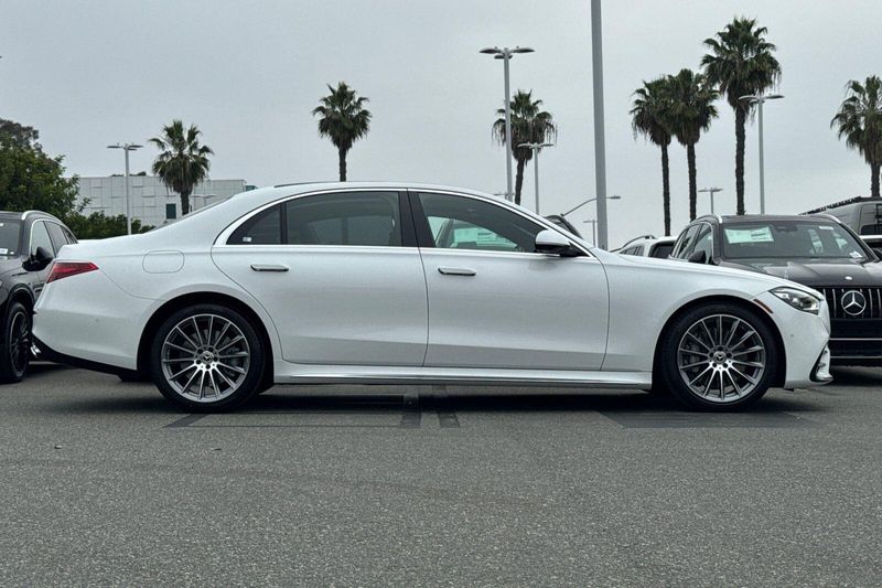 New 2026 Mercedes-Benz S-Class S 580Image 4