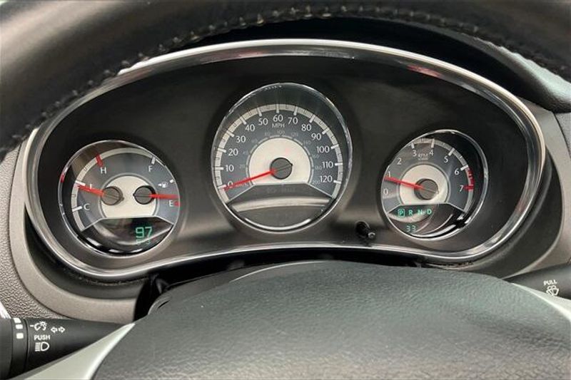 Used 2012 Chrysler 200 LimitedImage 20