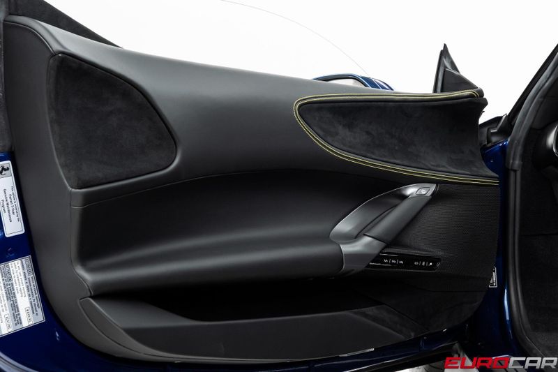 Used 2023 Ferrari SF90 Stradale *CARBON FIBER STEERING WHEEL W/ LEDS*Image 27