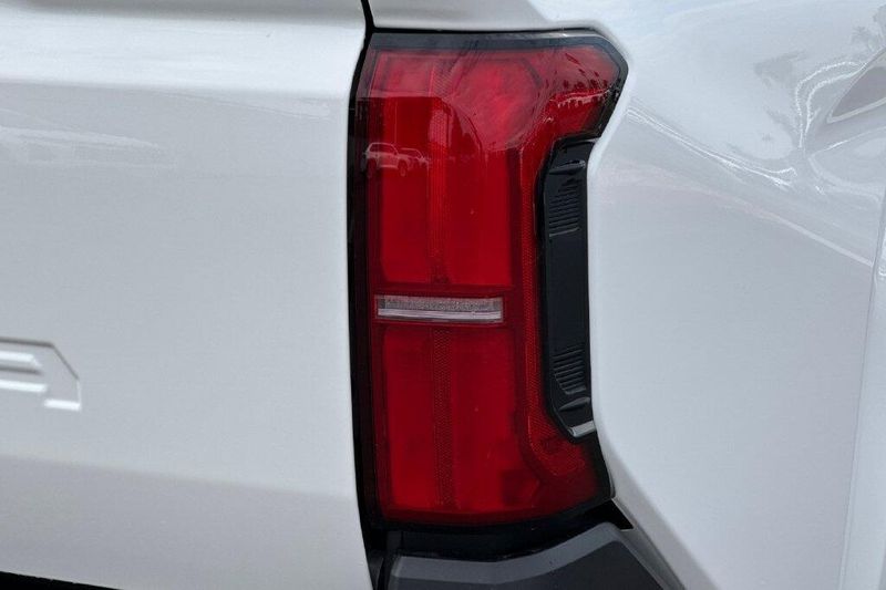 New 2026 Toyota Tacoma SRImage 26