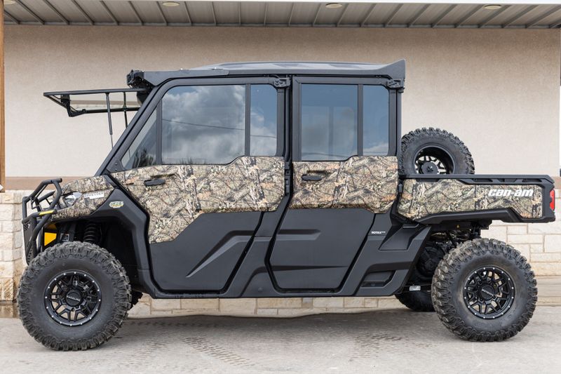2023 CAN-AM Defender MAX Limited HD10Image 6