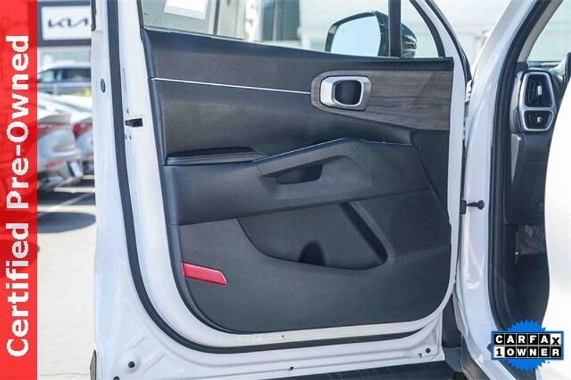 Used 2022 Kia Sorento EXImage 21