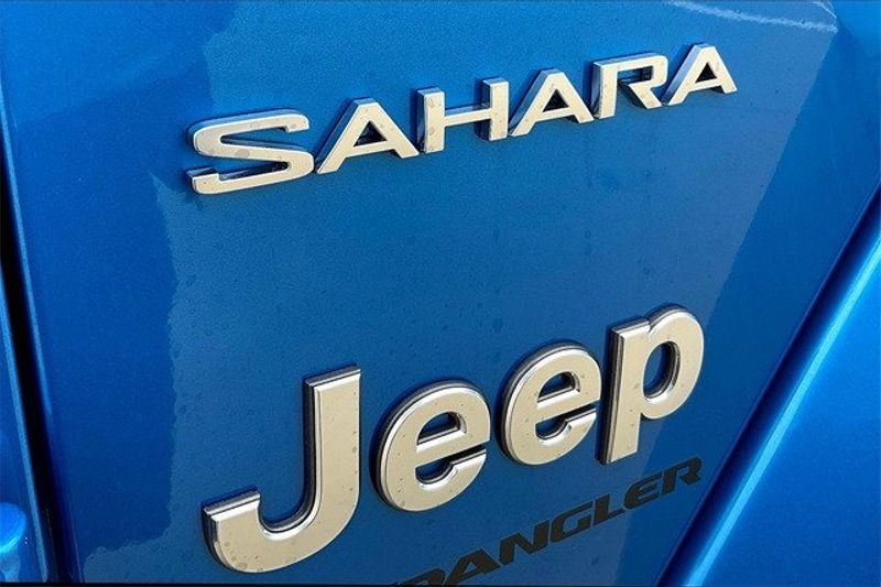 2024 Jeep Wrangler 4-door SaharaImage 18