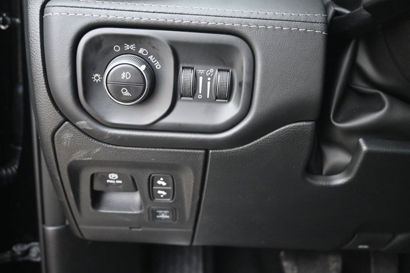 2025 RAM 1500 LimitedImage 20