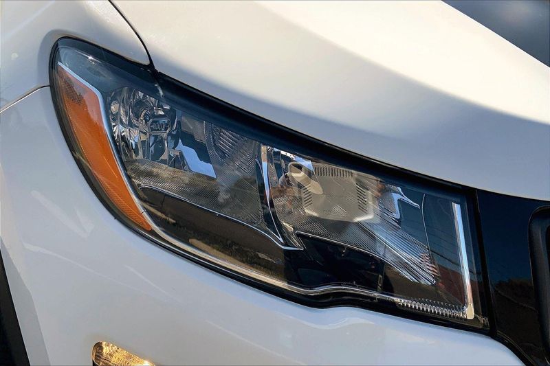 2020 Jeep Compass Trailhawk photo 25