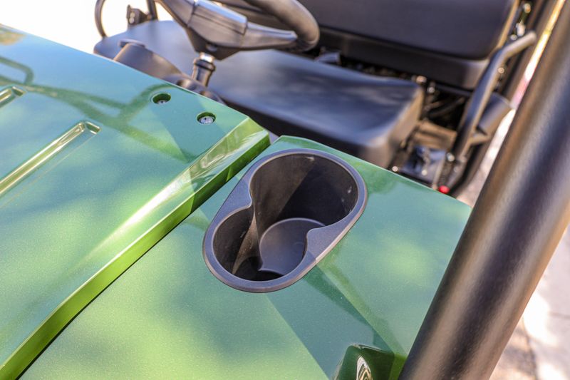 NEW 2026 KAWASAKI MULE 4000 TRANS Image 9