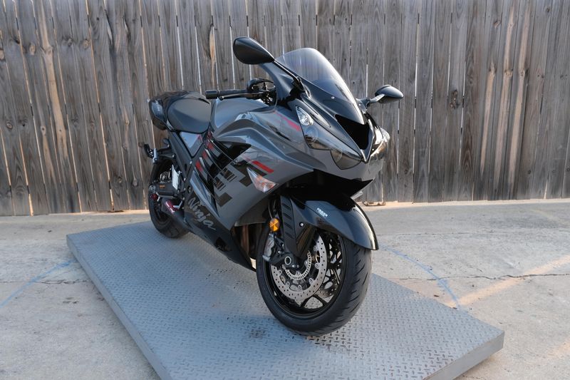 USED 2022 KAWASAKI NINJA ZX14R ABS Image 1