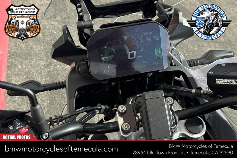 2026 BMW F 800 GSImage 17