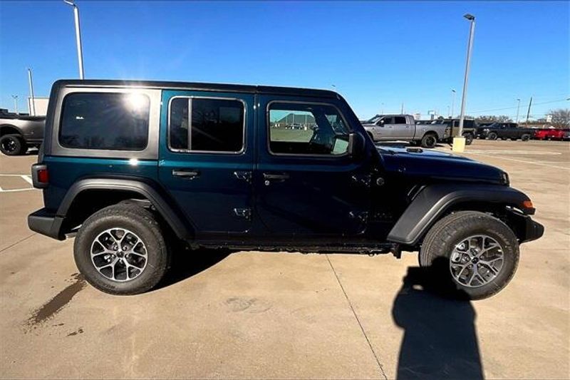 2025 Jeep Wrangler 4-door Sport SImage 15