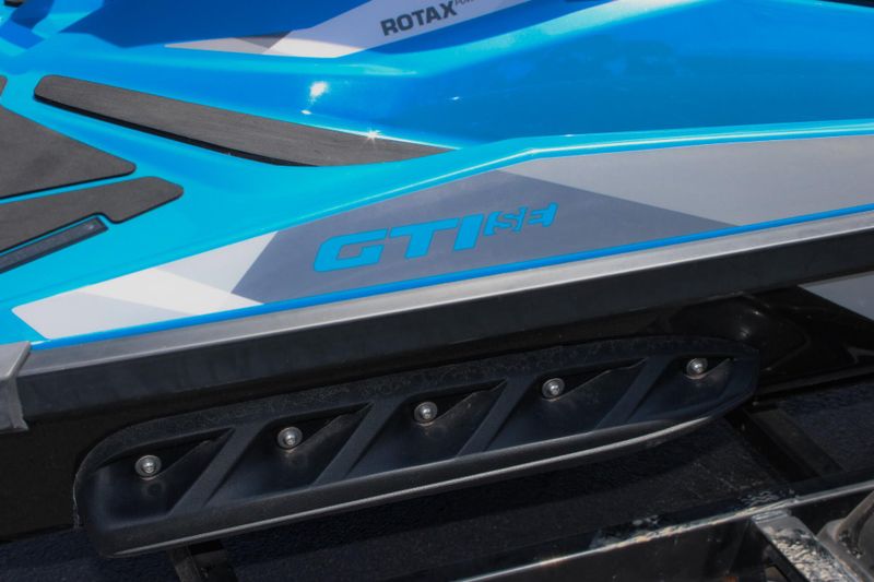 2019 SEADOO GTI SE 130 BLUE SILVER Image 24