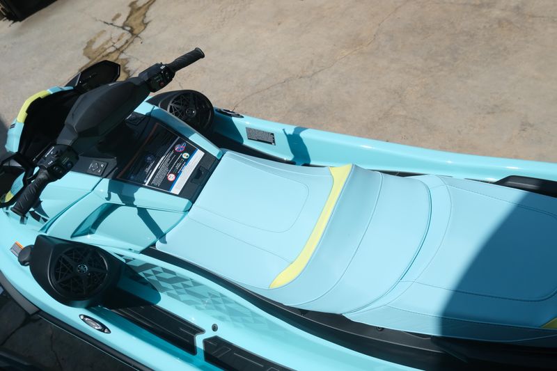 2025 Yamaha VX LIMITED HO MINT Image 11