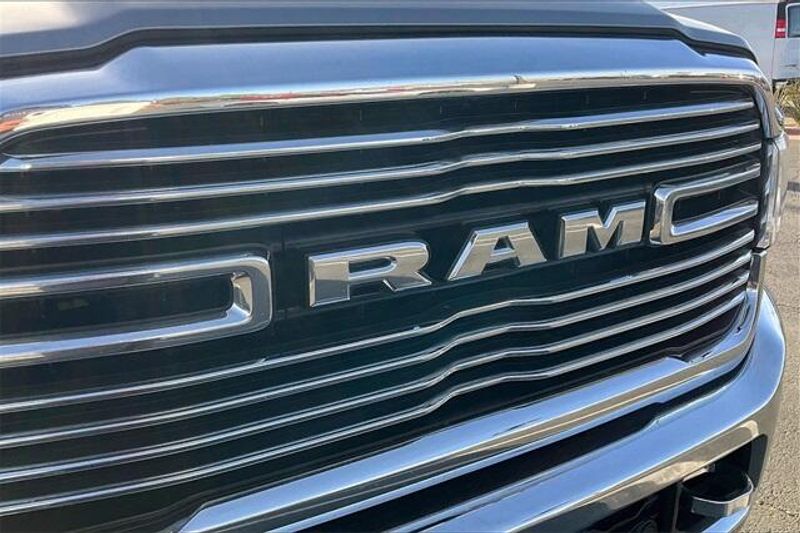 2021 RAM 3500 LaramieImage 30