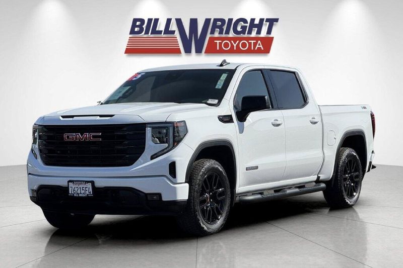 Used 2025 GMC Sierra 1500 ElevationImage 7