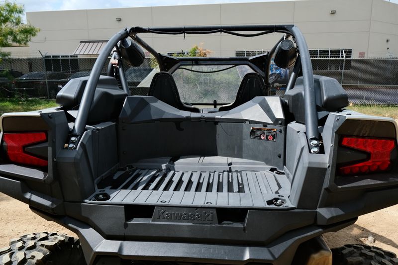 USED 2024 KAWASAKI TERYX KRX 1000 Image 11