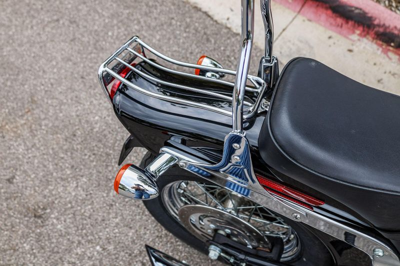 2004 HARLEY SOFTAIL STANDARD  BLACK Image 12