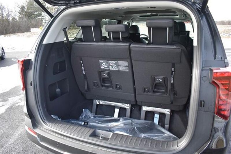 2025 Kia Carnival SX PrestigeImage 19